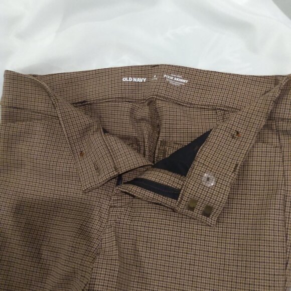 OLD NAVY High-Waisted Pixie Skinny Ankle Pants, Gold Houndstooth, Size 4P - Picture 5 of 9